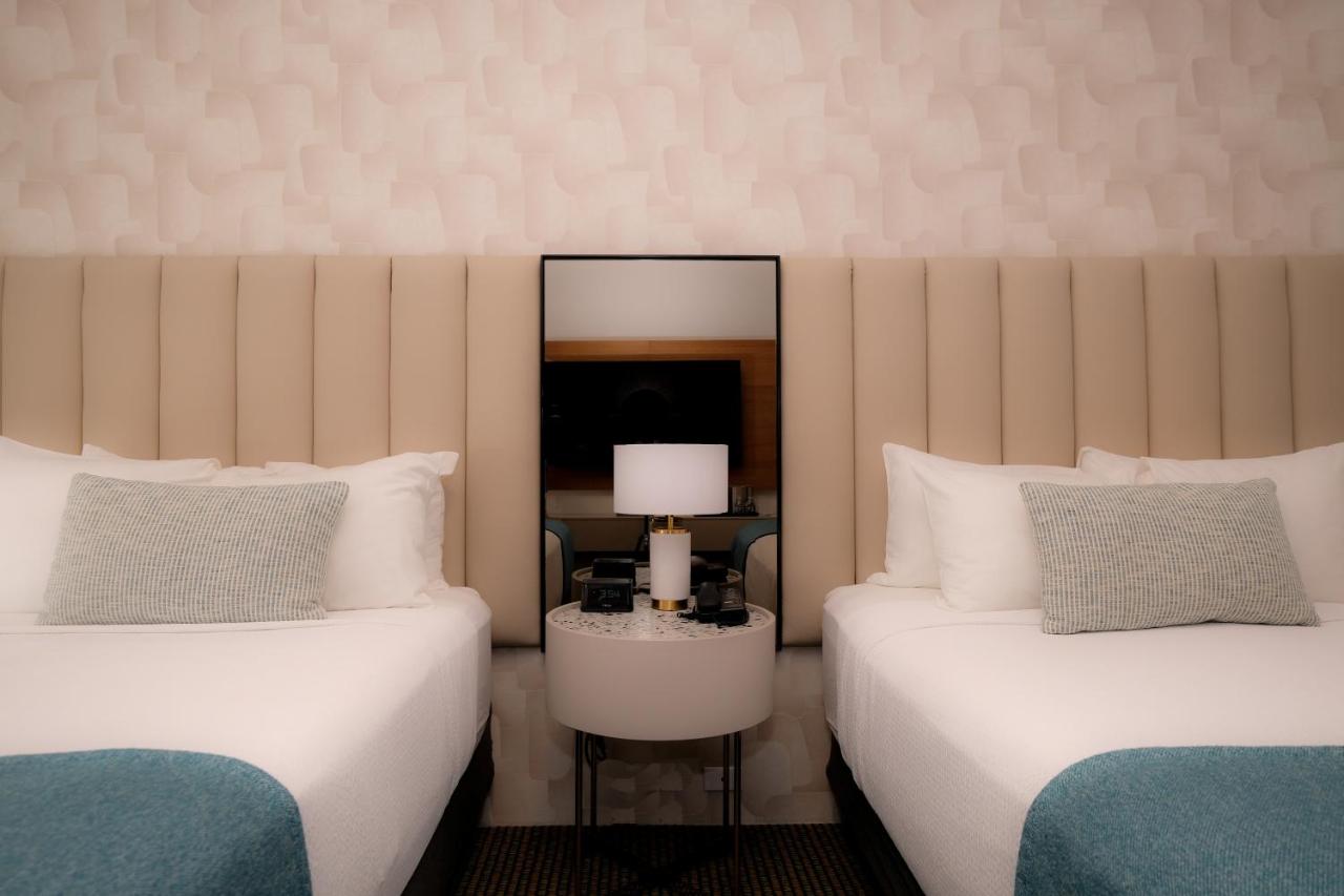Oceanfront Two Double Beds at Avalon Hotel