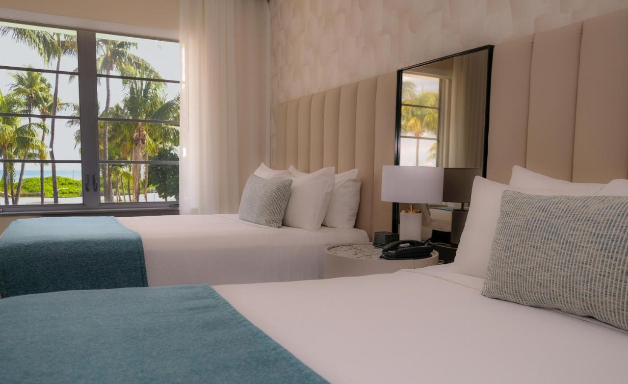 Oceanfront Two Double Beds at Avalon Hotel