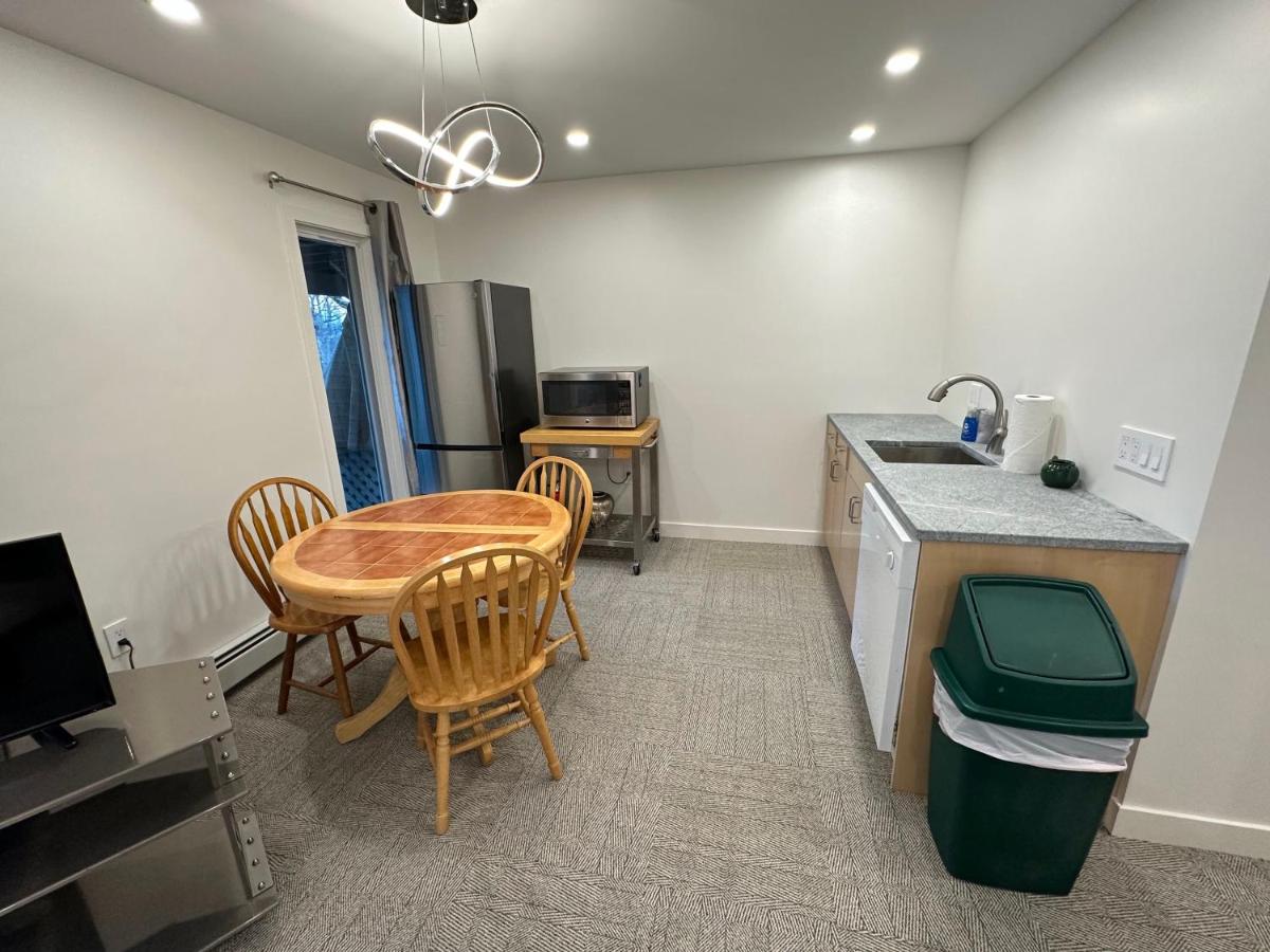 | R18 Affordable Ski-in Ski-out Bretton Woods Townhome mountain views