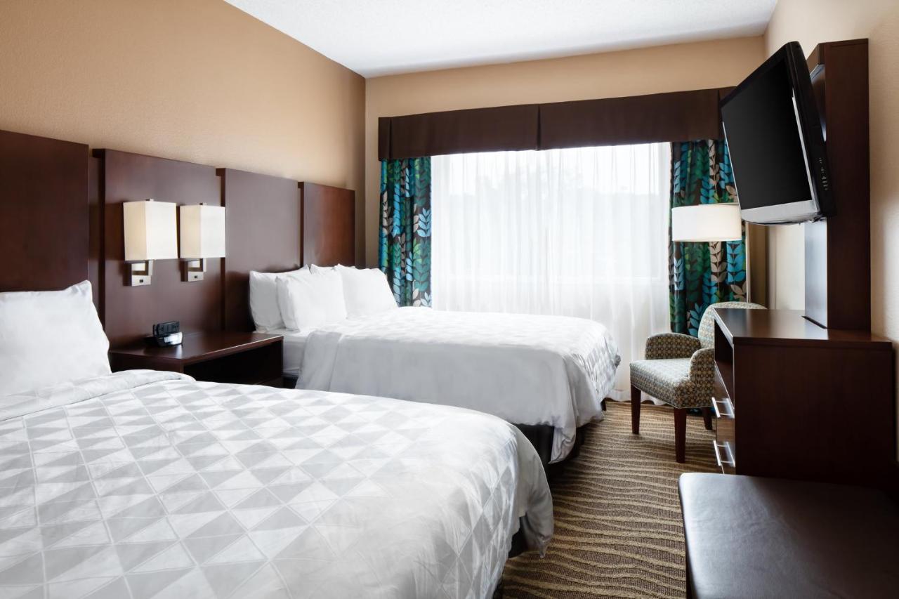Holiday Inn Hotel & Suites Overland Park-West, an IHG Hotel