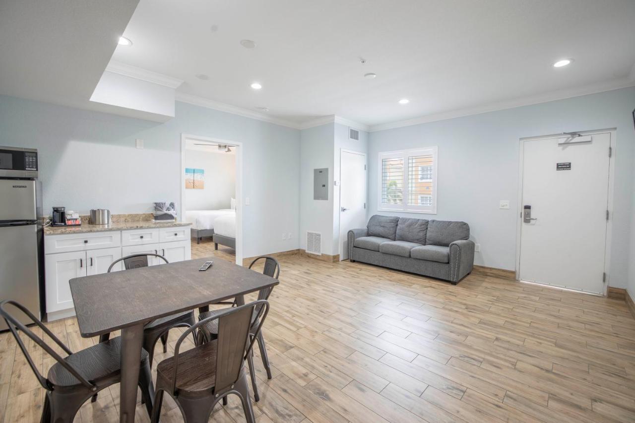 2 Double Bed Suite located across the street at Hotel Sol