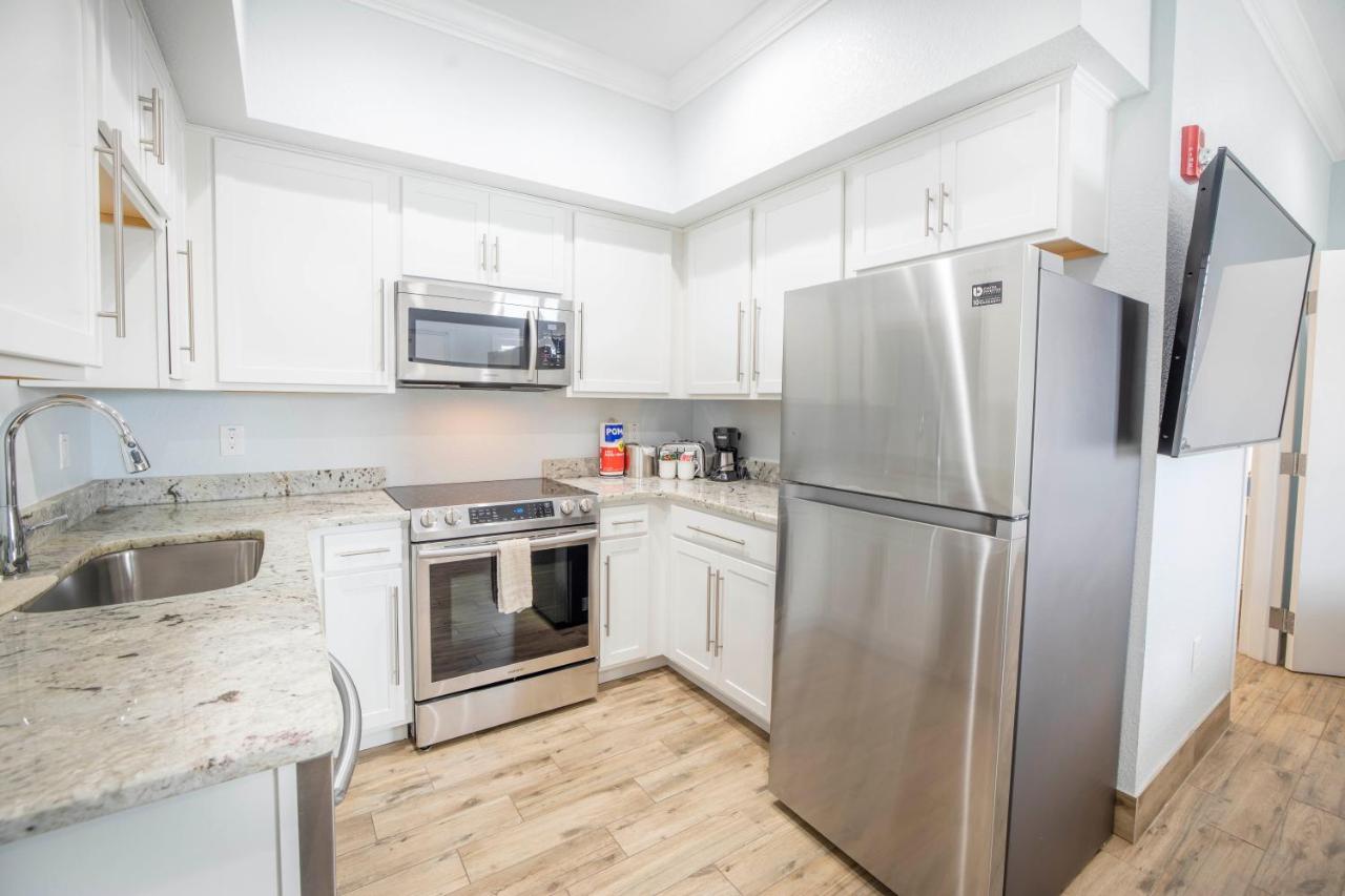 Standard King with Kitchen located across the street at Hotel Sol