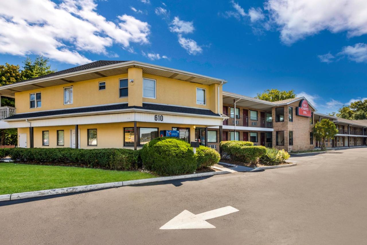 | RED CARPET INN EDISON
