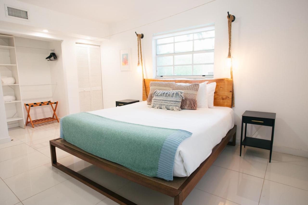 Two-Bedroom Apartment at Miami River Inn By Renzzi