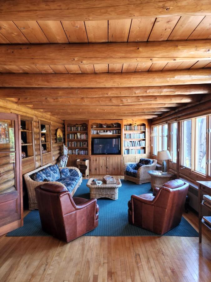 | Unity College: Sky Lodge