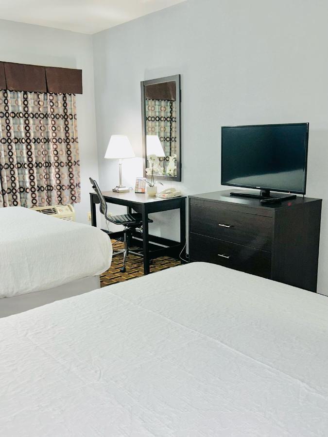 | Days Inn by Wyndham, Glen Allen - Richmond North