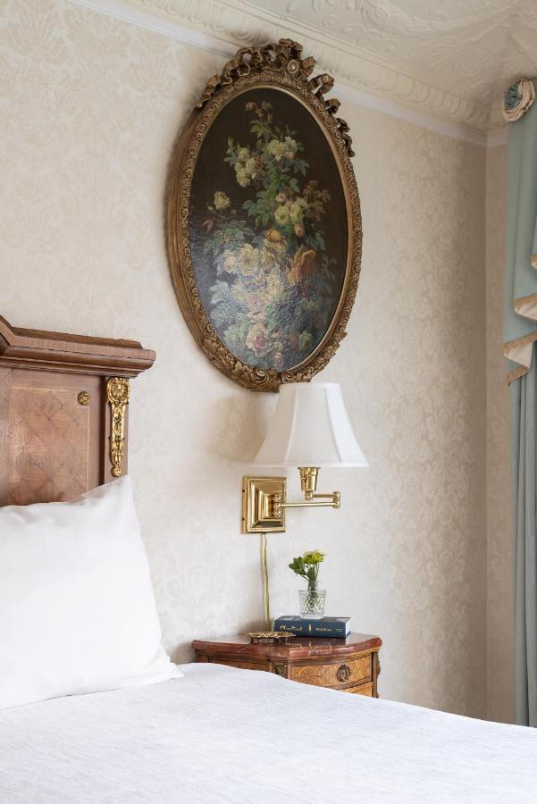 | Seven Gables Inn on Monterey Bay, A Kirkwood Collection Hotel