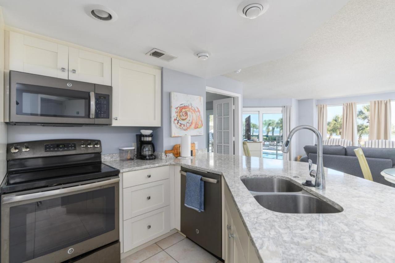 | 3125 Villamare