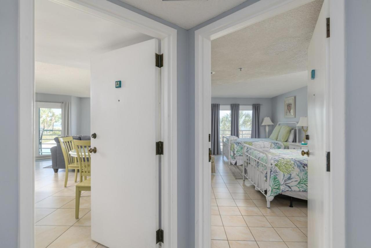 | 3125 Villamare