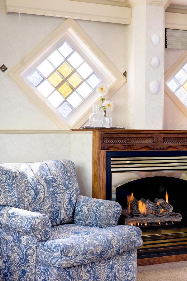  | Seven Gables Inn on Monterey Bay, A Kirkwood Collection Hotel