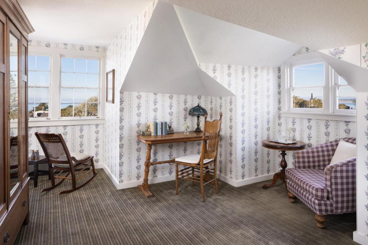 Queen Suite with Sea View at Centrella Hotel, A Kirkwood Collection Hotel