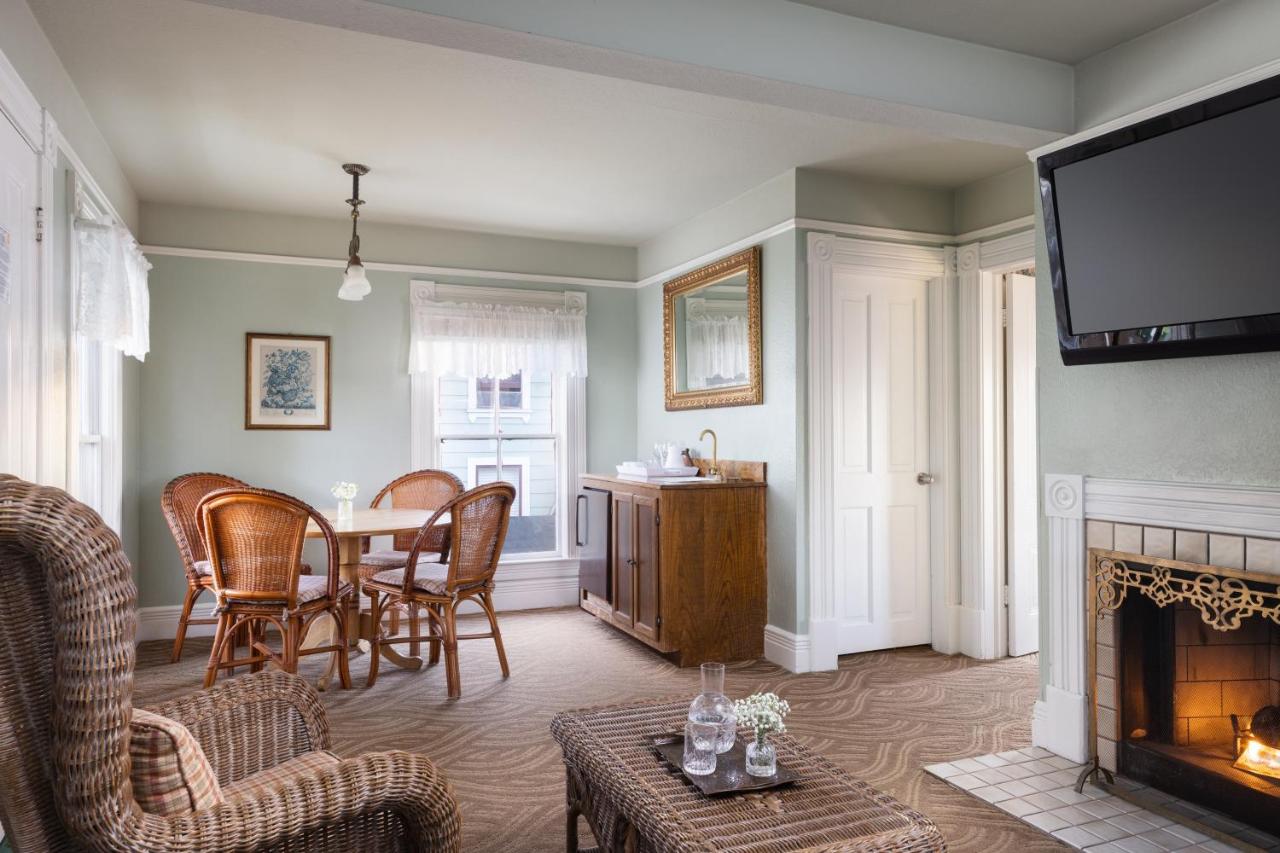 Cottage at Centrella Hotel, A Kirkwood Collection Hotel