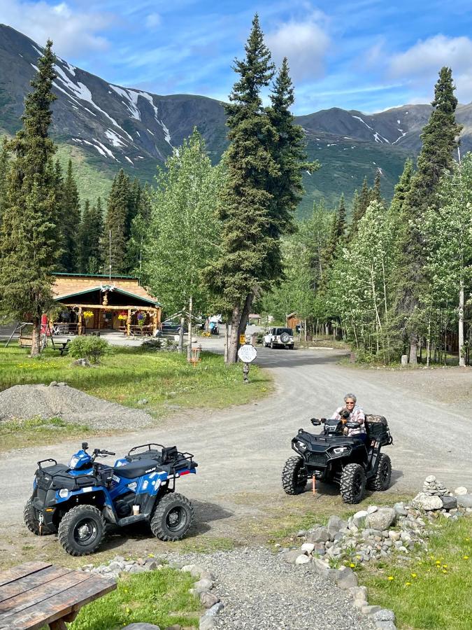 | Carlo Creek Cabins