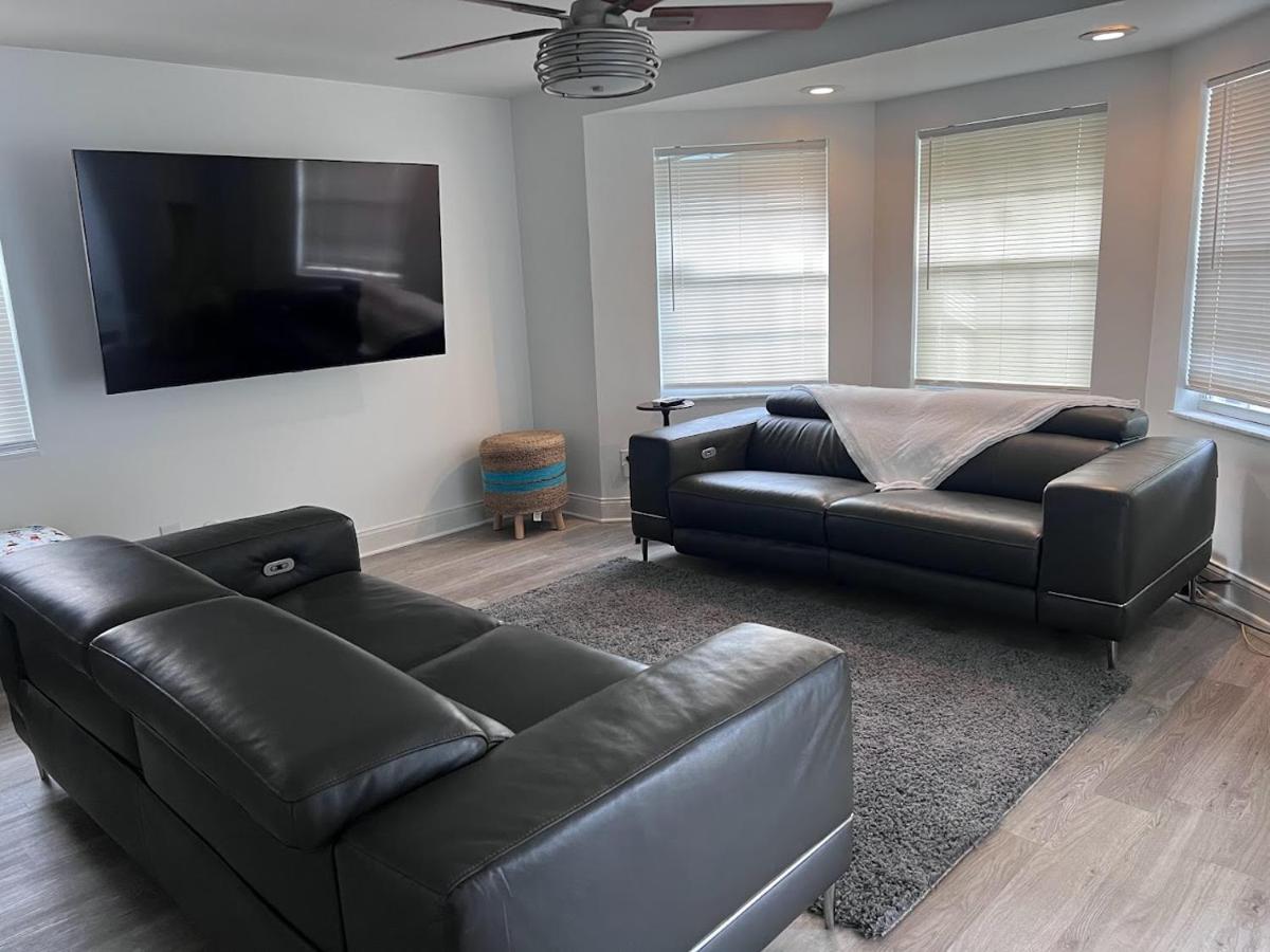  | Halifax Villa Blue