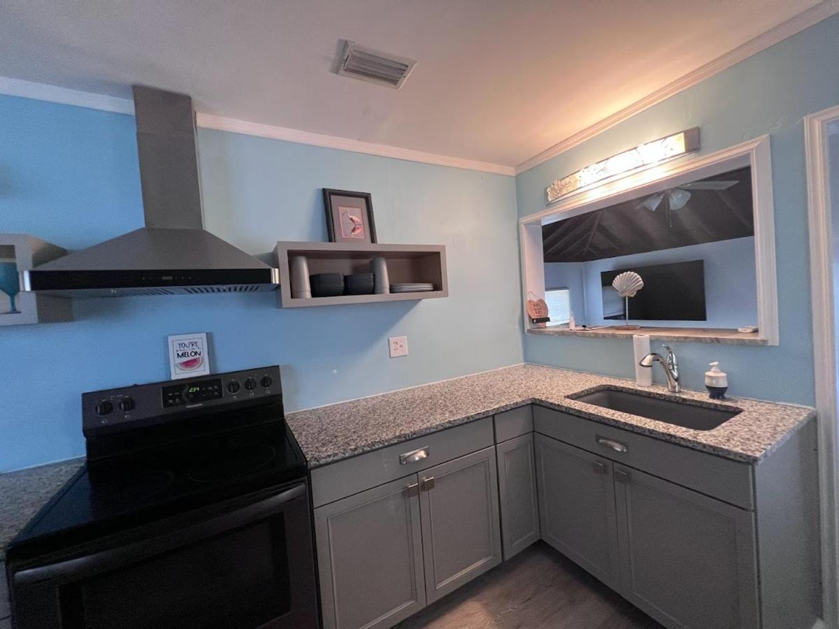  | Halifax Villa Blue