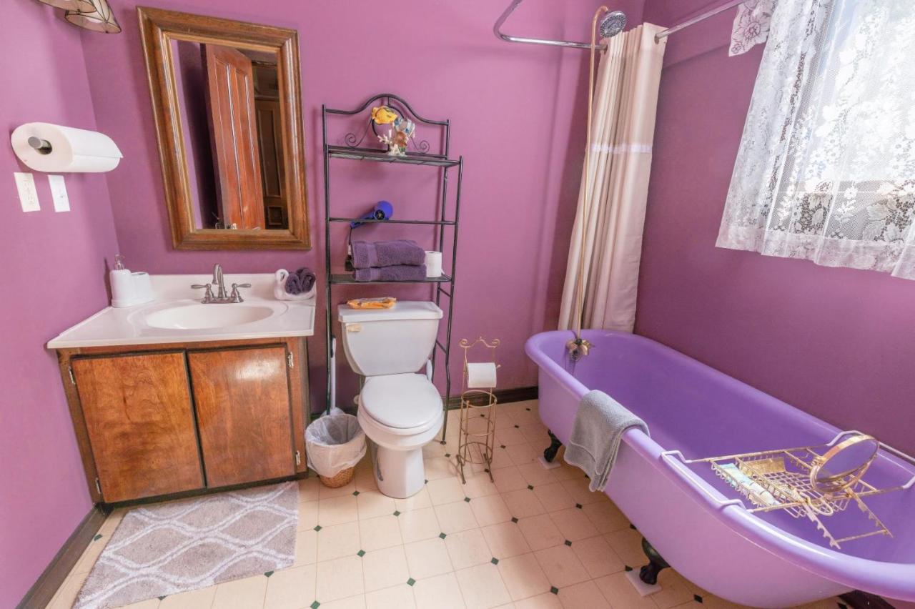  | Grand Gables Inn