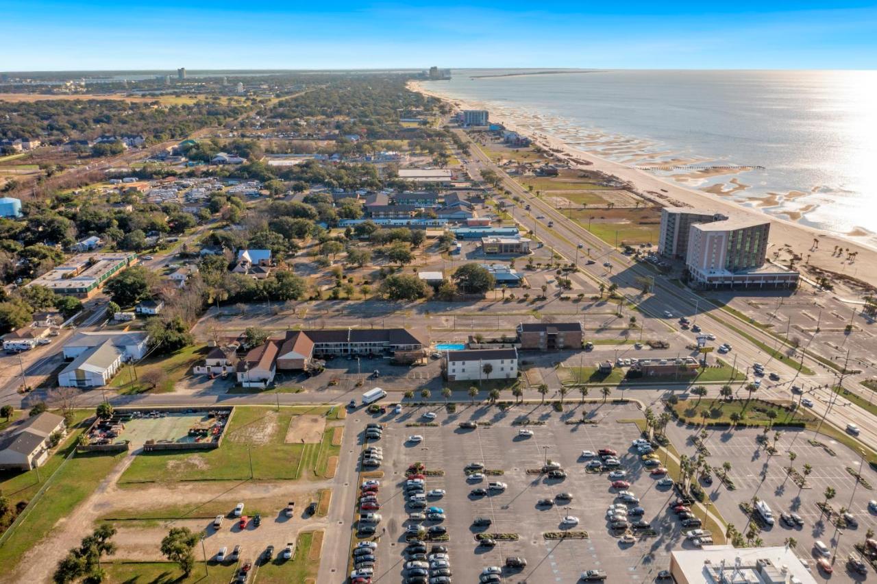  | Edgewater Inn - Biloxi Beach