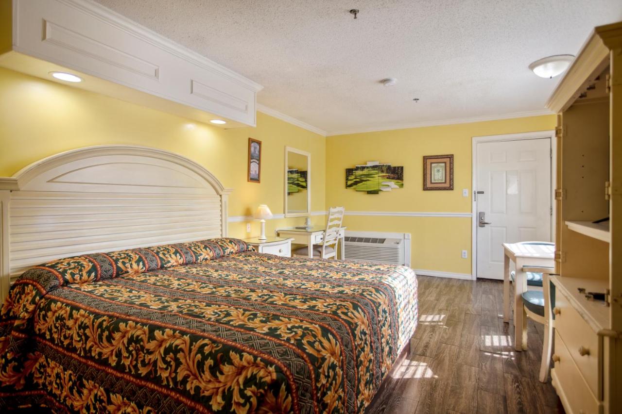  | Edgewater Inn - Biloxi Beach