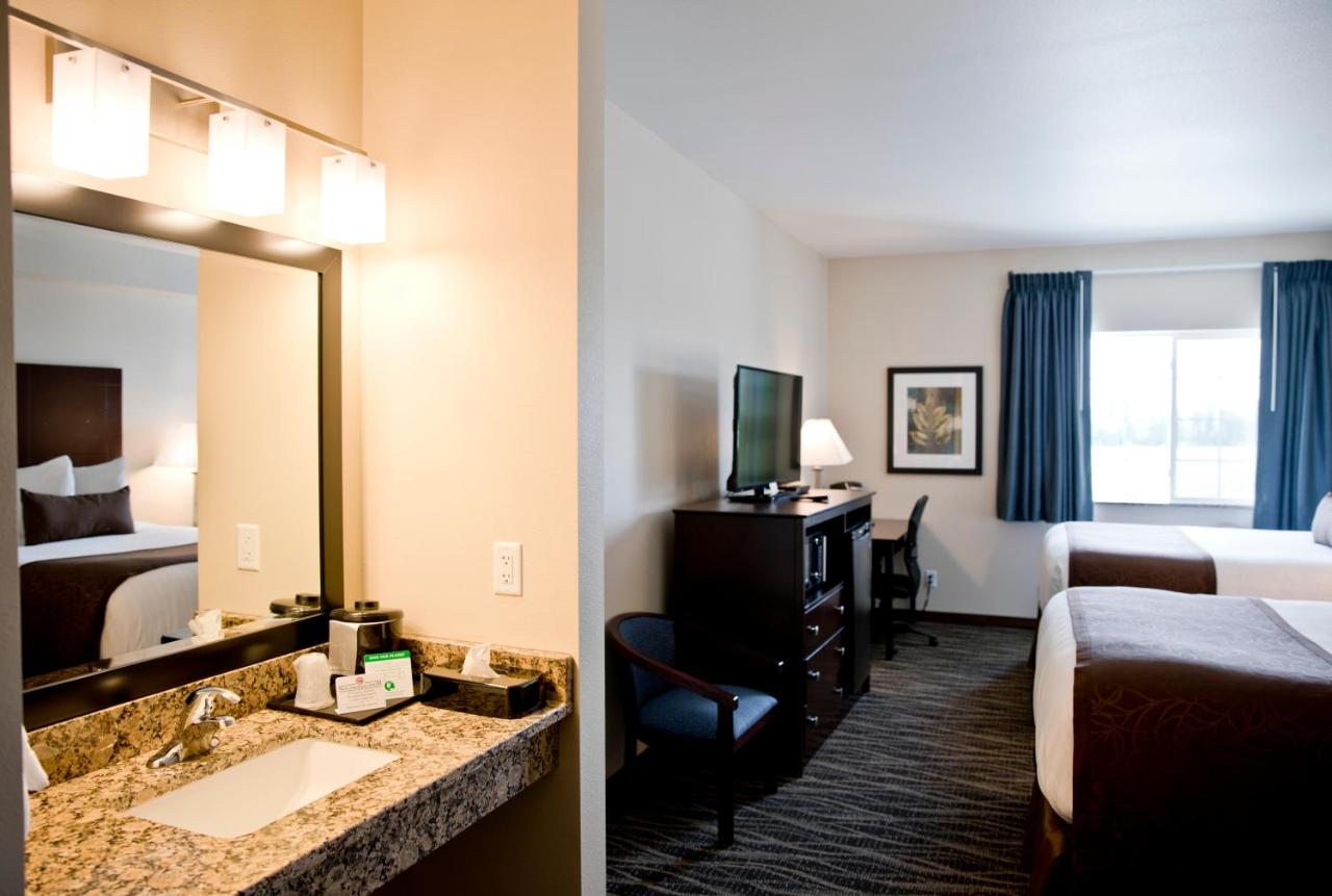 Standard Queen Room at Cobblestone Inn & Suites - Clarinda