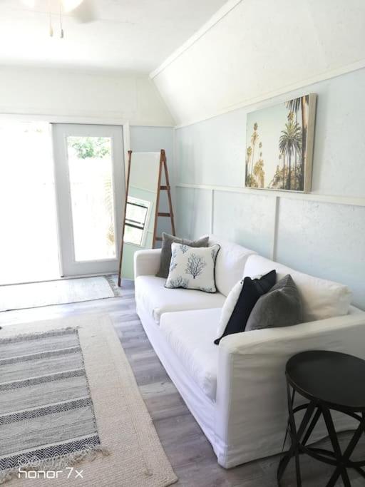 | PRIVATE POOL OASIS BY SIESTA KEY WITH YOGA RETREAT