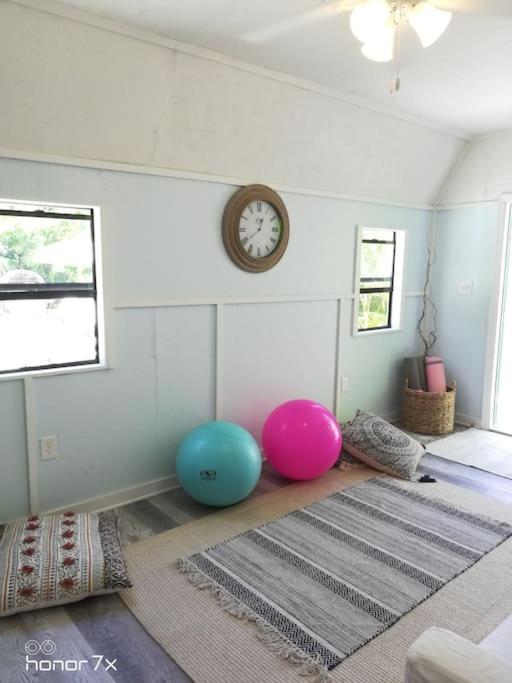 | PRIVATE POOL OASIS BY SIESTA KEY WITH YOGA RETREAT