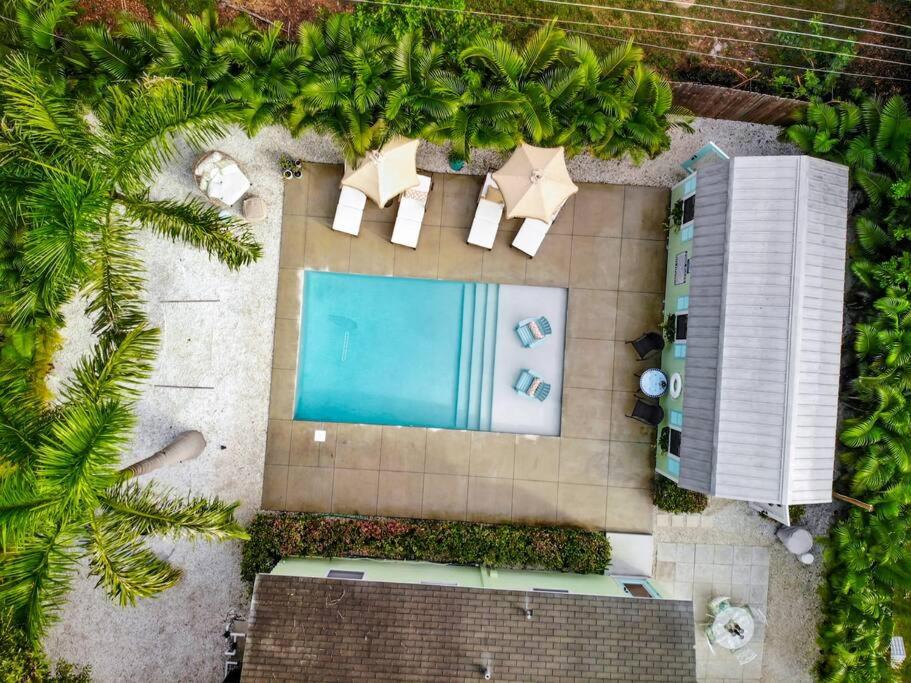  | PRIVATE POOL OASIS BY SIESTA KEY WITH YOGA RETREAT