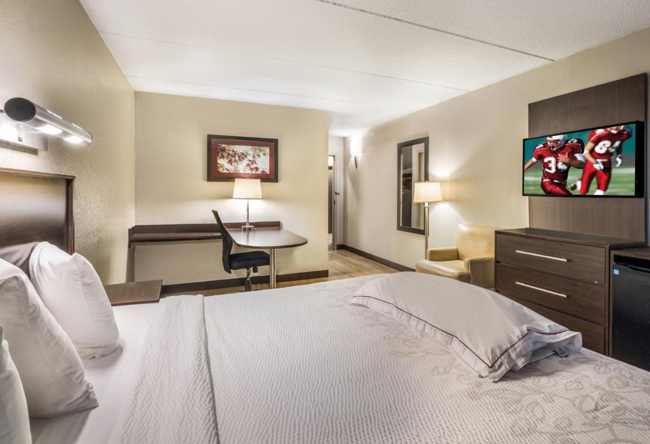Premium King Room Smoke Free (Upgraded Bedding and Snack Box) at Red Roof Inn PLUS+ Boston - Woburn/ Burlington