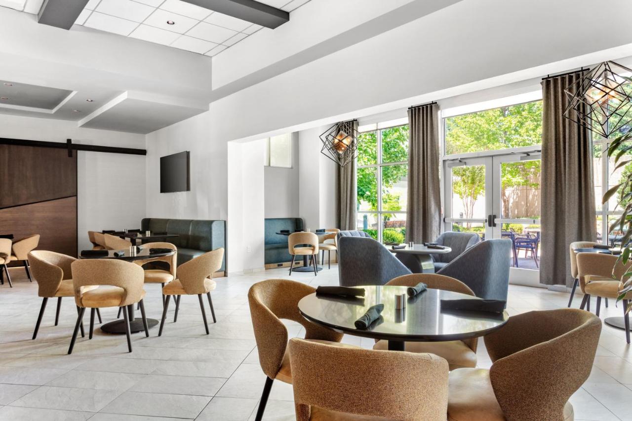 | Delta Hotels by Marriott Midwest City at the Reed Conference Center