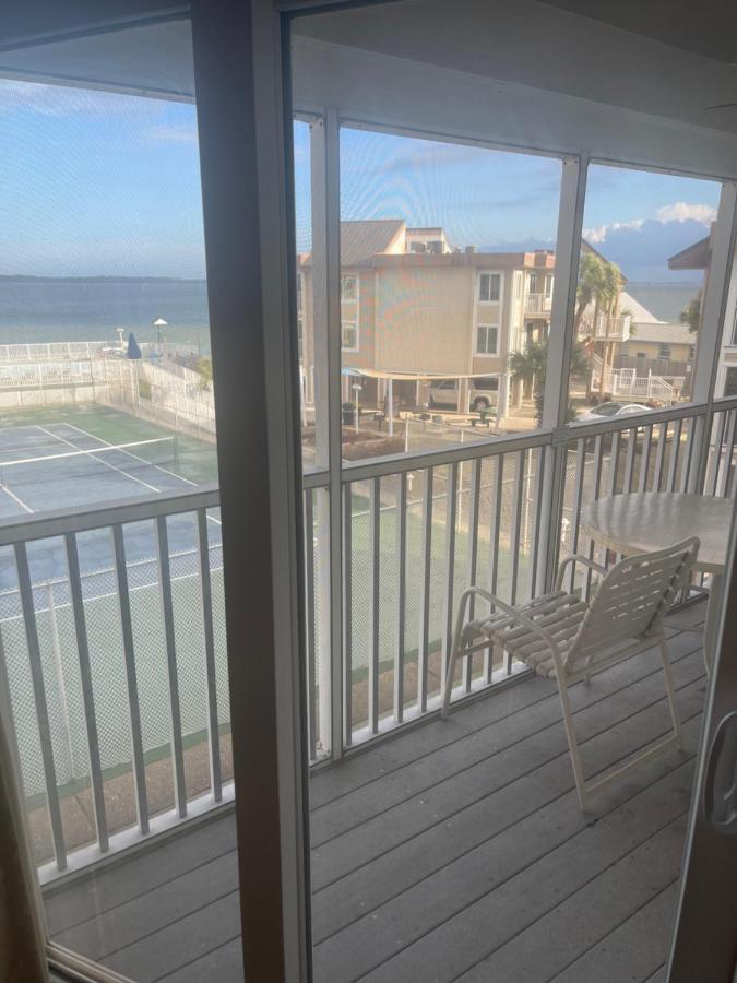 | GetAways at Soundside Holiday Beach Resort