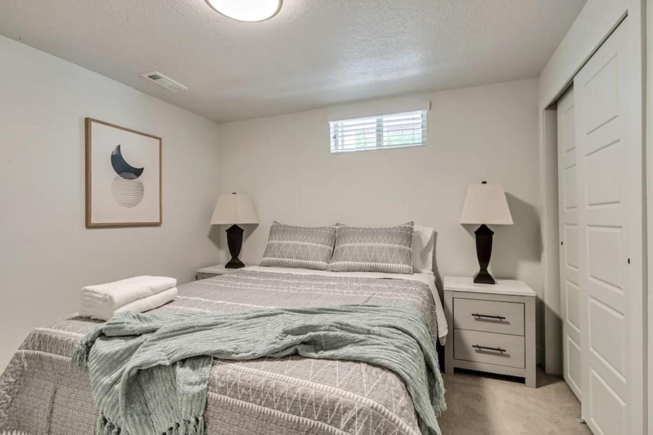 | Renovated Unit Near Famous Trails 10 Min Drive