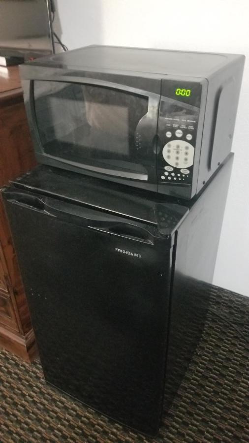 | Executive Inn Stillwater