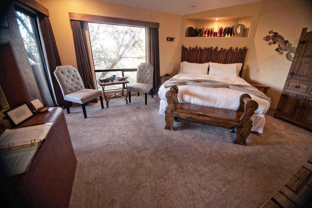 | The Inn at Thunder Mountain