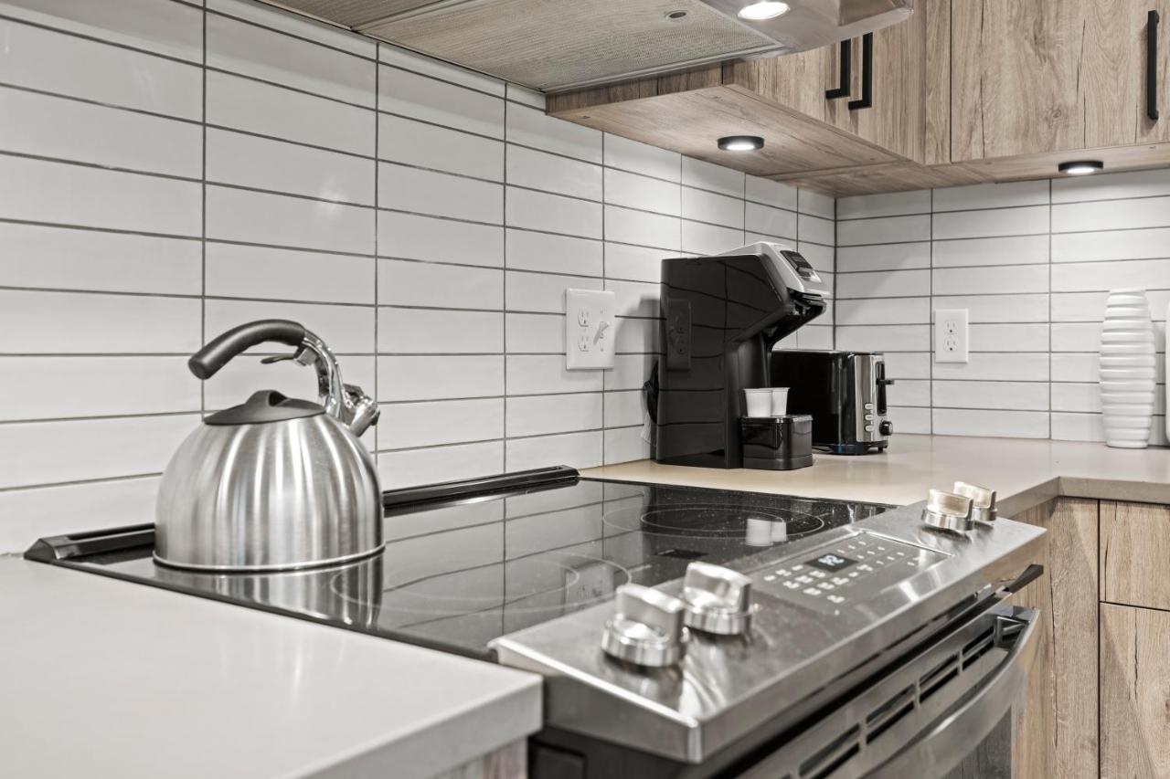  | Coda on Half, a Placemakr Experience