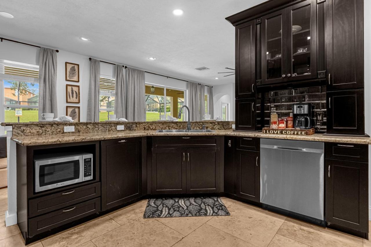  | Hidden gem! Gorgeous villa next to Disney