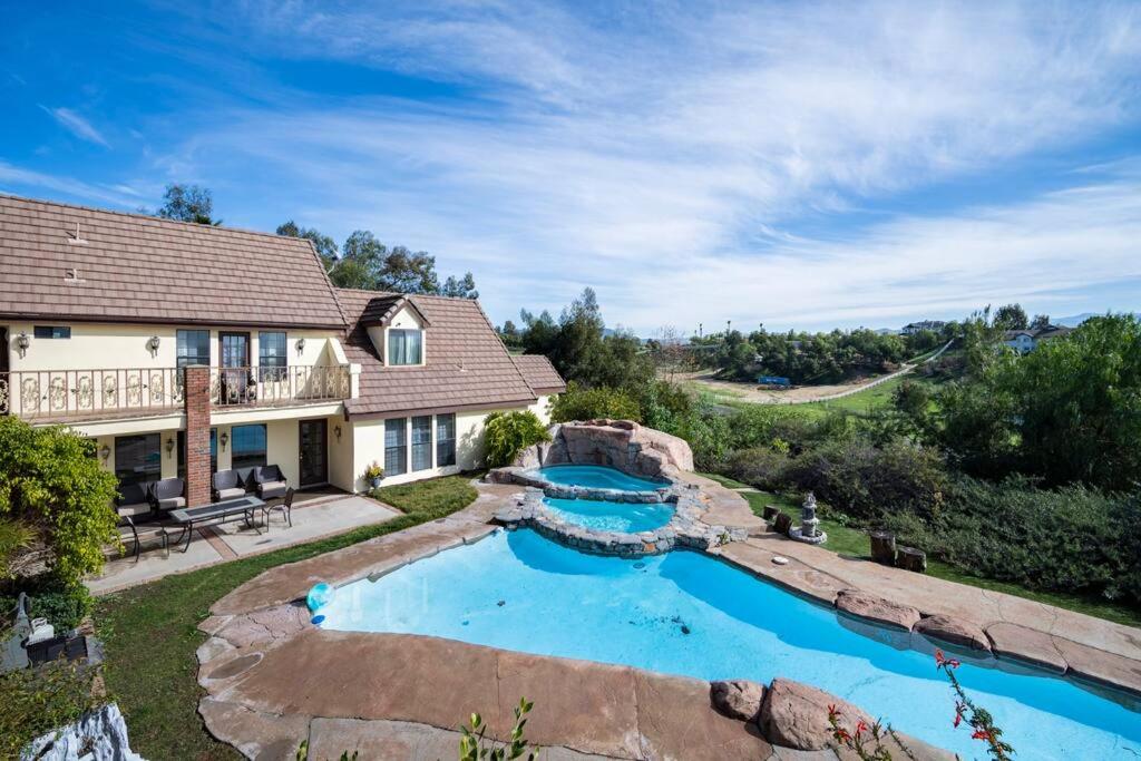  | 5 Acre Estate/Wine country/ 10beds/SPA / Airtrip