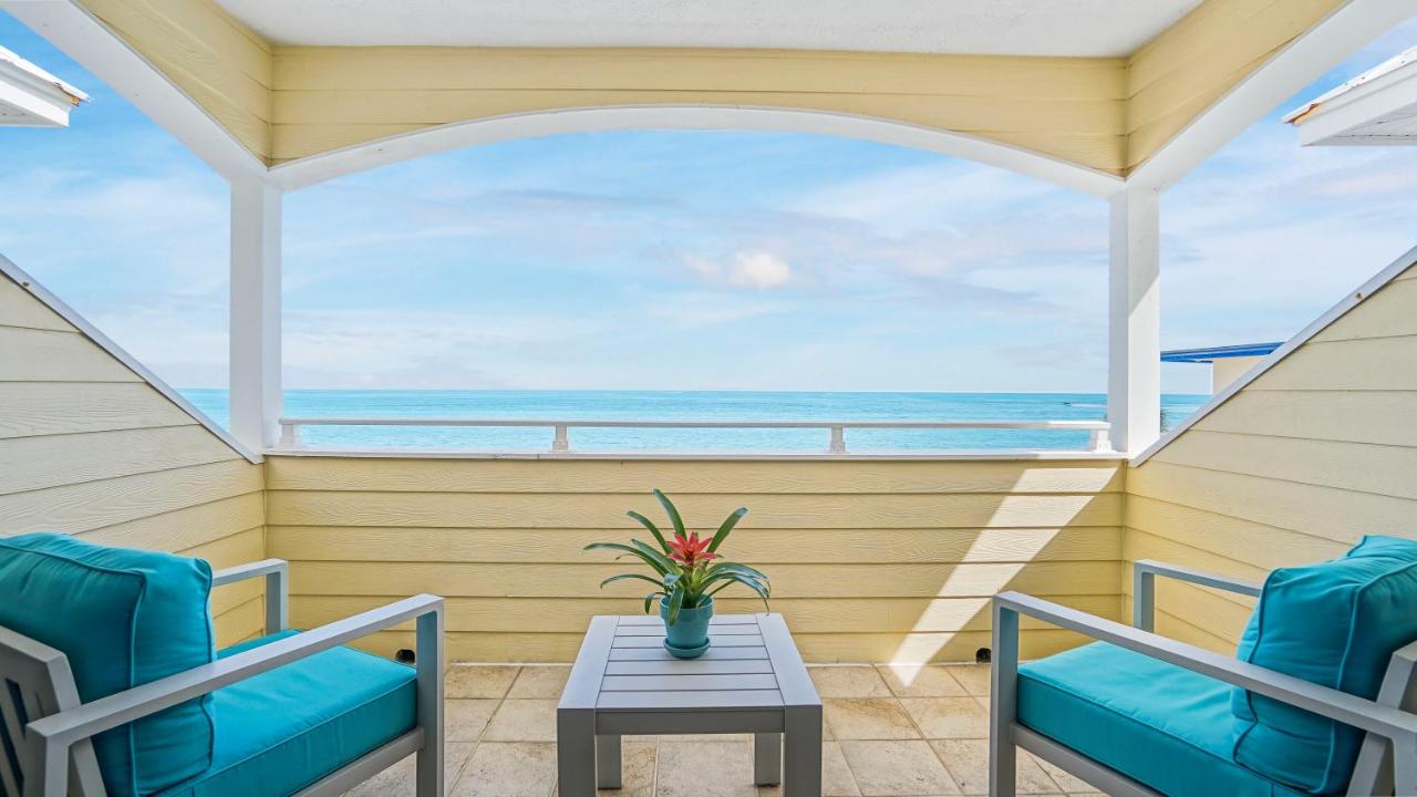 Oceanfront Three-Bedroom Villa at Glunz Ocean Beach Hotel & Resort