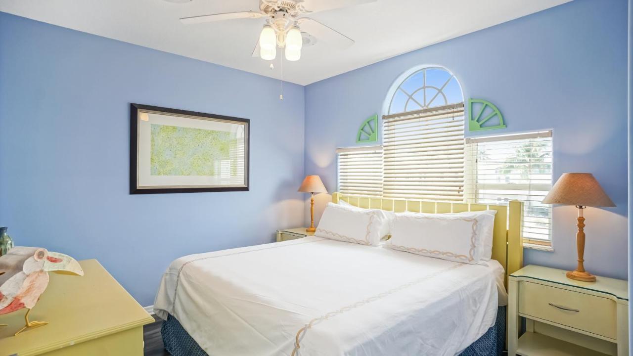 Oceanfront Three-Bedroom Villa at Glunz Ocean Beach Hotel & Resort