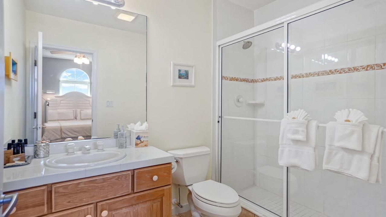 Oceanfront Three-Bedroom Villa at Glunz Ocean Beach Hotel & Resort
