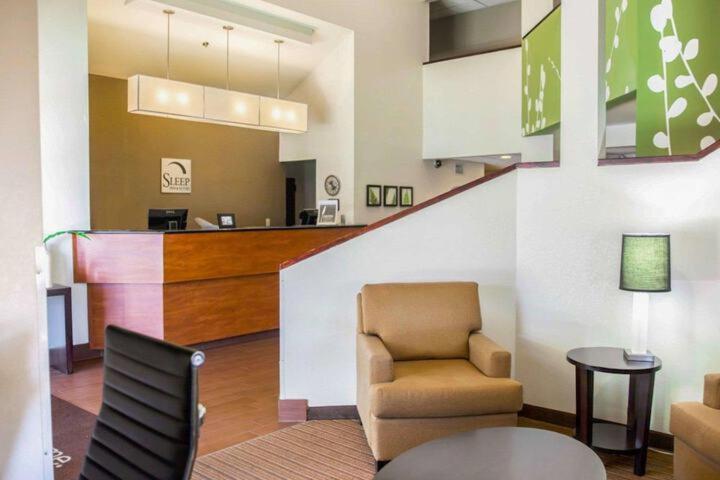  | Sleep Inn Fredericksburg