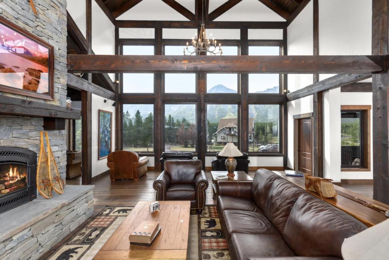 | Summit Mountain Lodge and Steakhouse