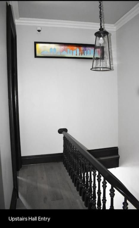 | Downtown 5,000 Sq Ft Historic Fletcher Place Home Sleeps 22!