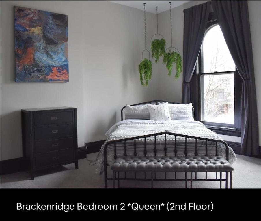 | Downtown 5,000 Sq Ft Historic Fletcher Place Home Sleeps 22!