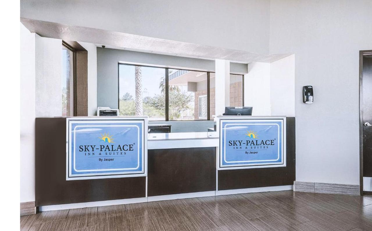  | Sky Palace Inn & Suites By Jasper Beeville