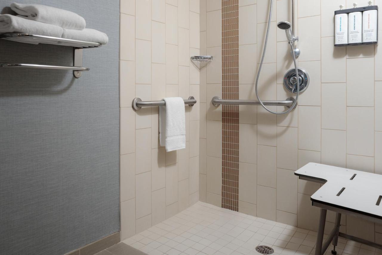 Accessible King Bed Suite (ADA Roll-In Shower) at Hyatt Place New Orleans Convention Center