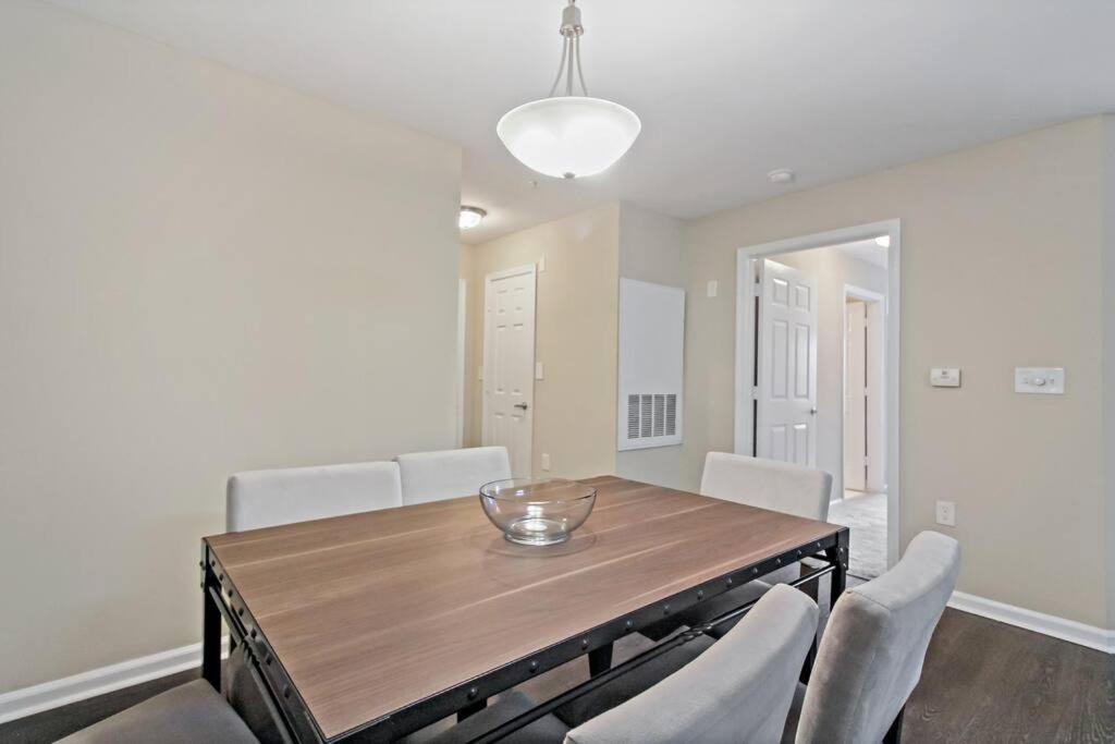 | Garden Styles Herndon Dulles Airport