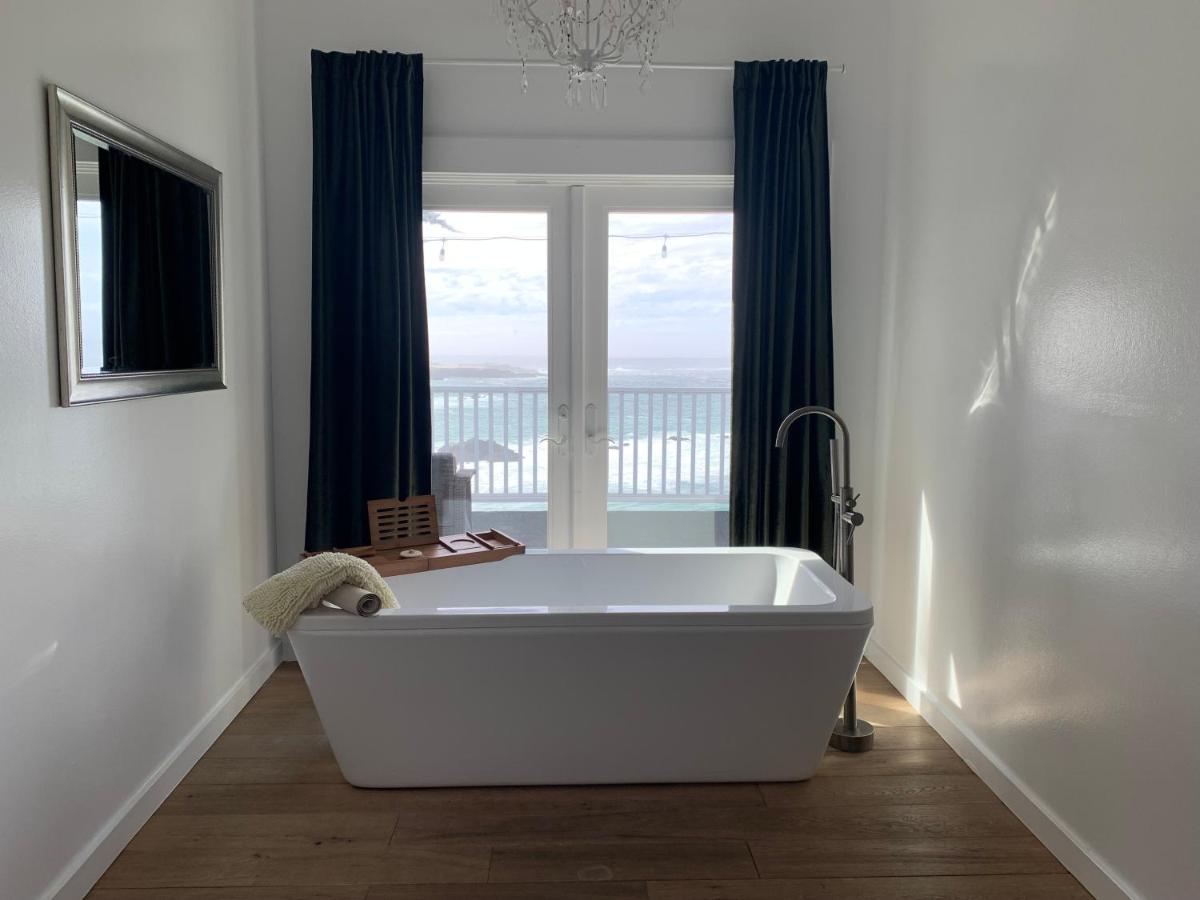  | Agate Cove Inn