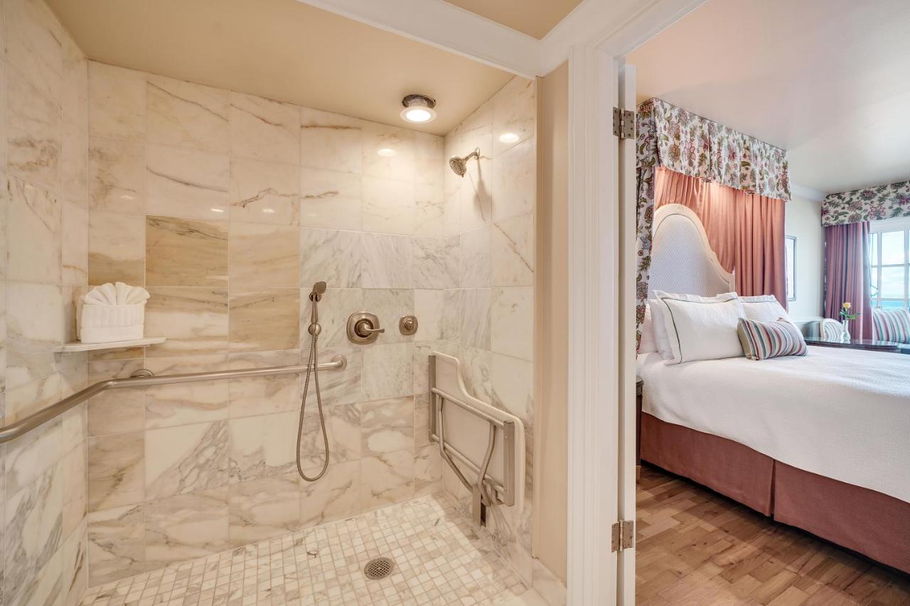 King Room with Roll-In Shower - Disability Access at Spindrift Inn