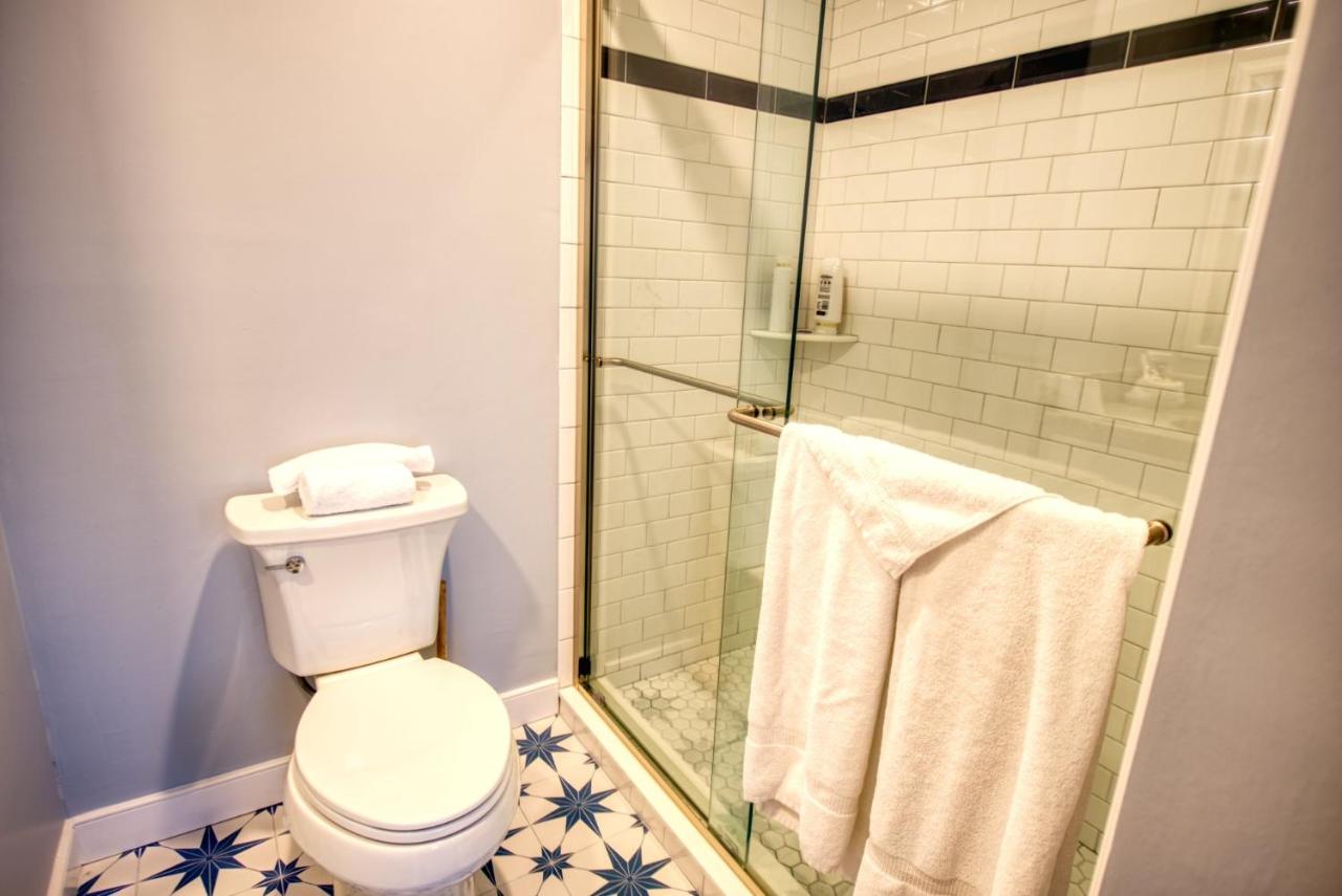 | Inn on Main Annapolis