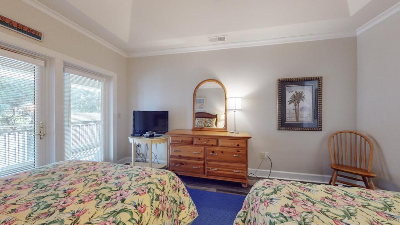  | 8104 Wendover Dunes