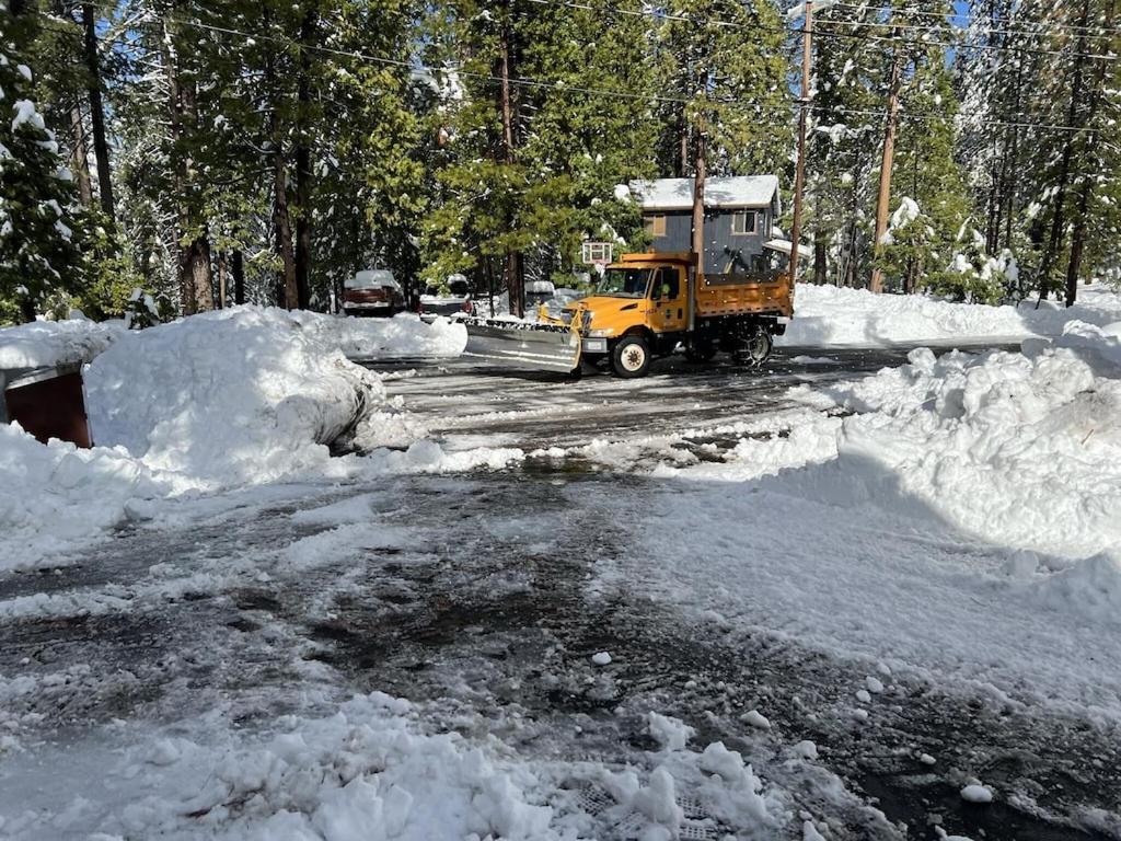 | Heckman's Peak / You Deserve some Sierra Snow in Blue Lake Springs!